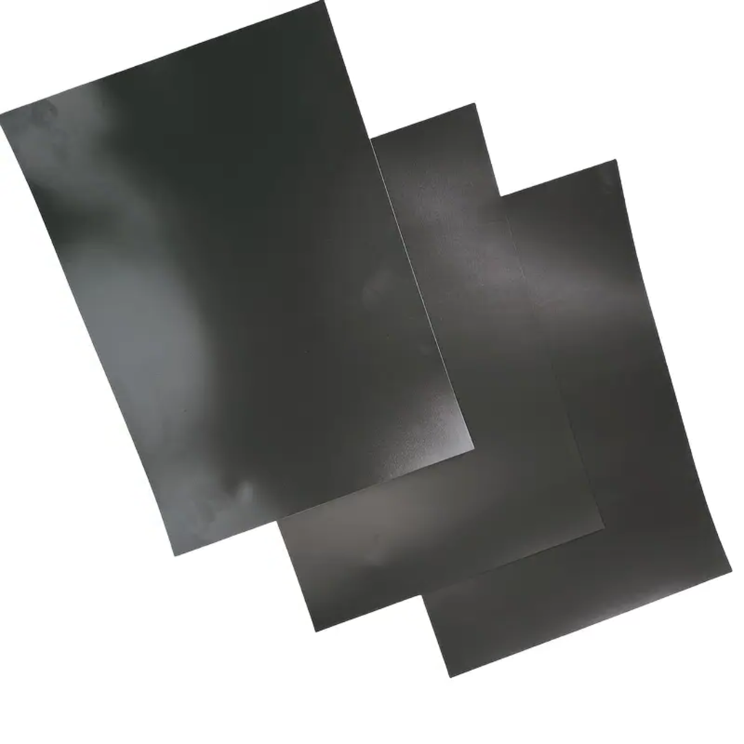 Selbstklebende Magnetfolie im A4-Format – Verwandle jede Fläche in eine Magnetwand!